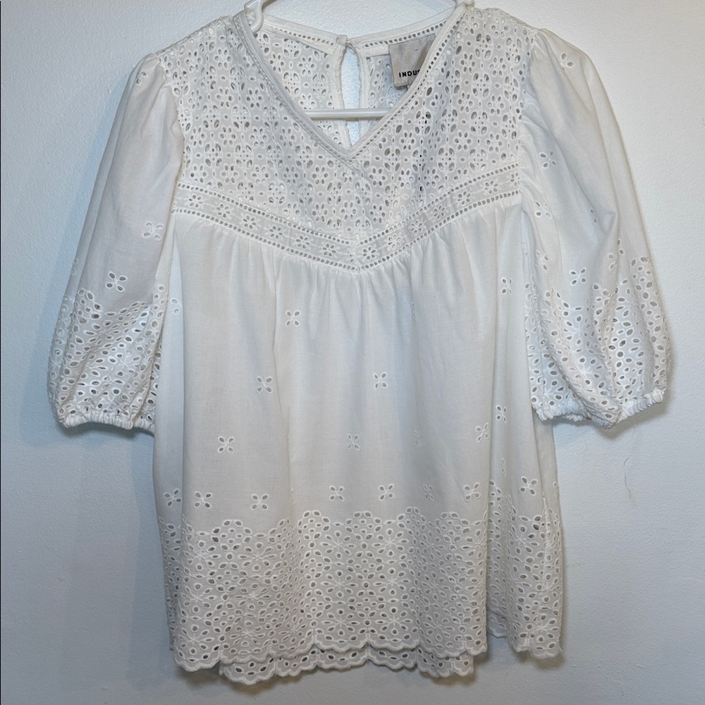 NWT Industry Republic Clothing White Eyelet Blouse Size Medium